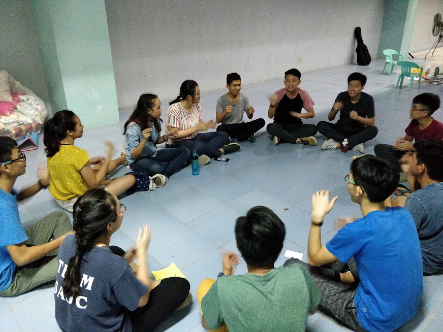 Fellowship among our ERs and the Bacolod youth leaders.